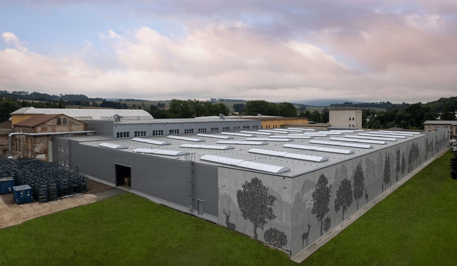 Fiber Cement vs Phenolic Panels Which is Best For You?